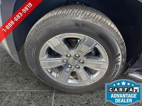 Certified 2018 GMC Yukon Denali w/ Open Road Package AWD/4WD image 25