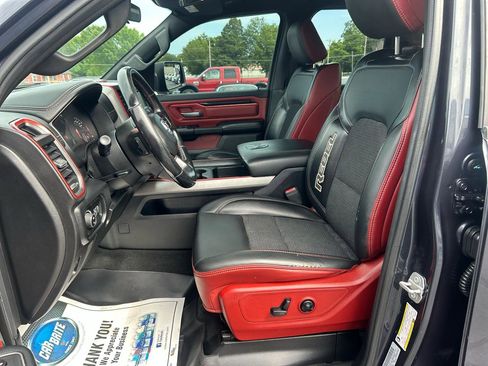 Used 2019 RAM 1500 Rebel AWD/4WD image 11