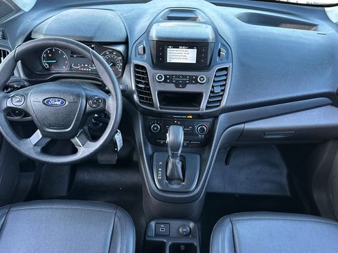 Used 2020 Ford Transit Connect XL image 12