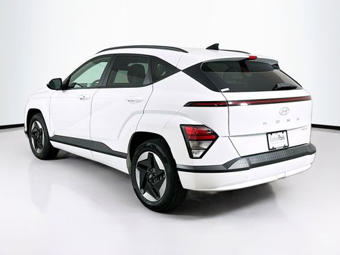 Used 2024 Hyundai Kona SEL FWD image 5