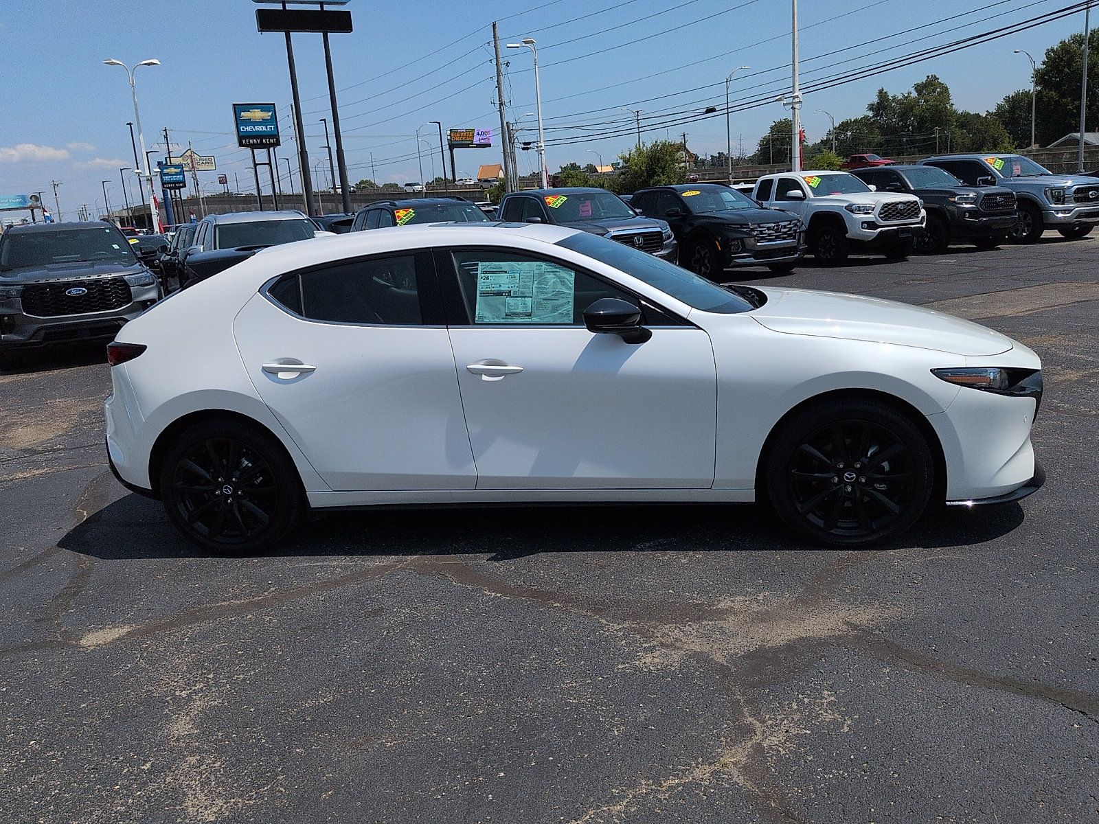 New 2026 MAZDA MAZDA3 Hatchback w/Premium Plus Pkg AWD/4WD image 2