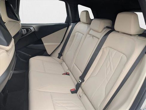 New 2026 BMW X3 xDrive30 w/ Premium Package image 16