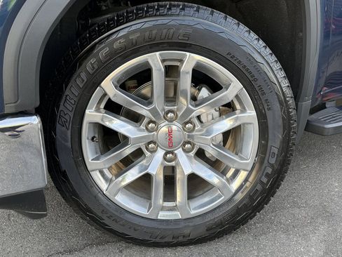 Used 2021 GMC Sierra 1500 SLT w/ SLT Premium Package AWD/4WD image 8