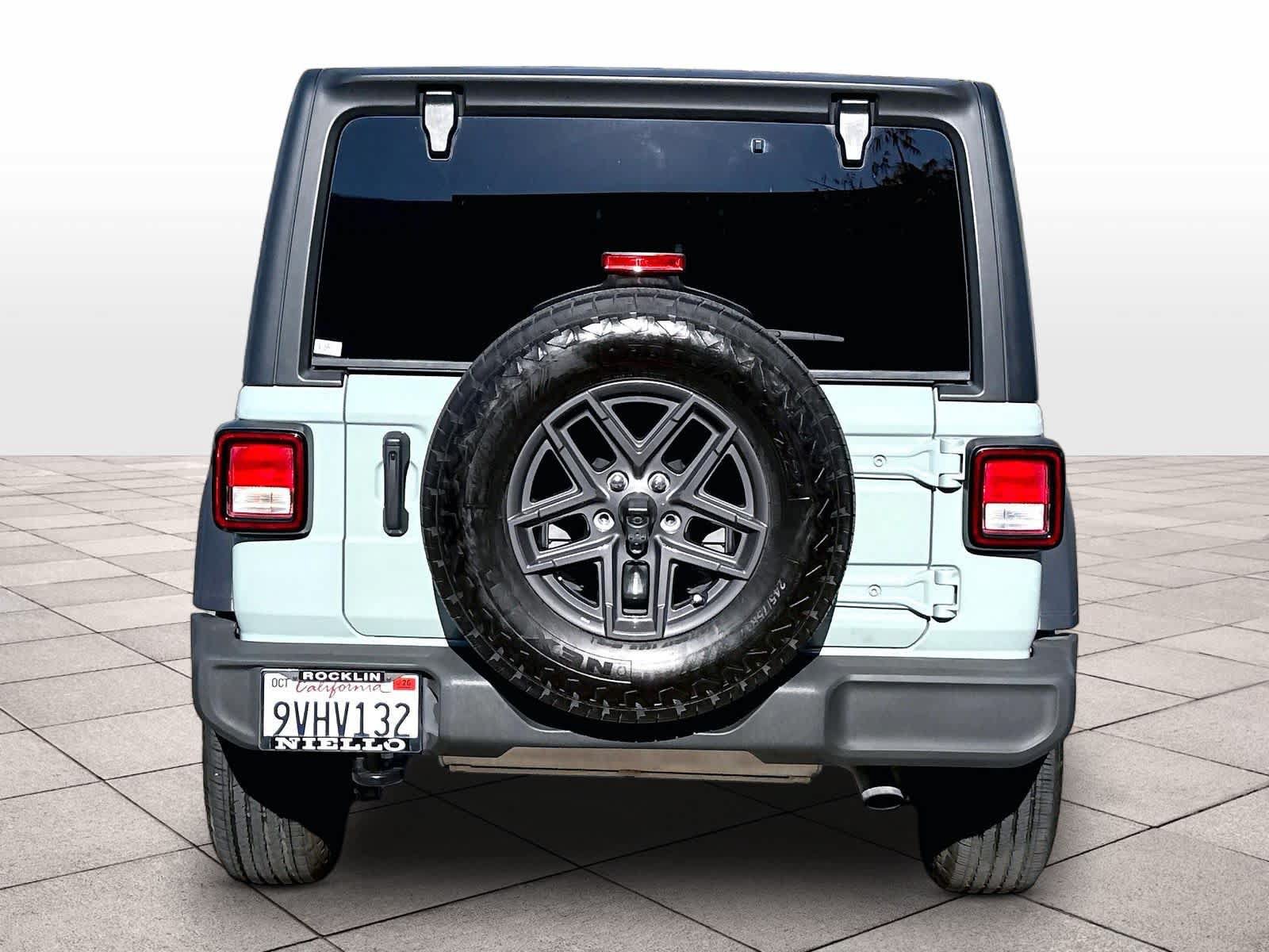 Used 2024 Jeep Wrangler Unlimited Sport AWD/4WD image 6