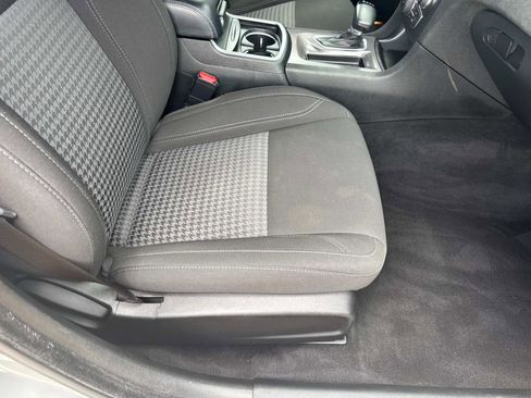 Certified 2023 Dodge Charger SXT image 11