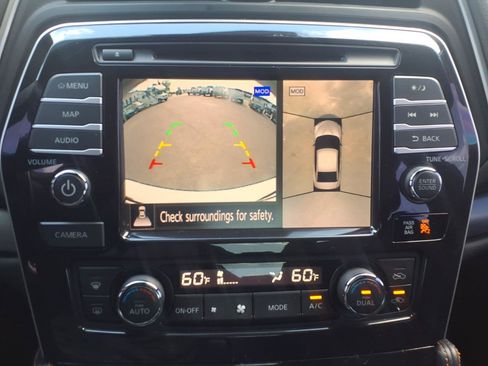 Used 2021 Nissan Maxima SR w/ Sport Mat Group FWD image 30