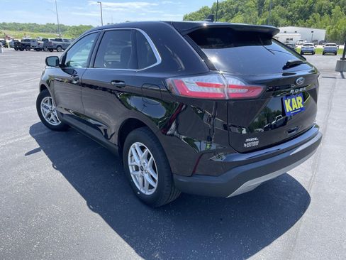 Certified 2024 Ford Edge SEL w/ Convenience Package AWD/4WD image 7
