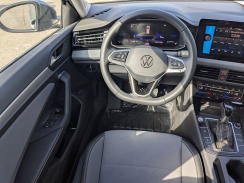 New 2026 Volkswagen Jetta SE image 17