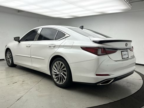 Used 2019 Lexus ES 350 Ultra Luxury w/ Accessory Package 2 image 3