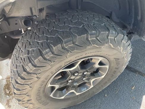 Used 2021 Jeep Wrangler Unlimited Rubicon 4xe w/ Safety Group image 11