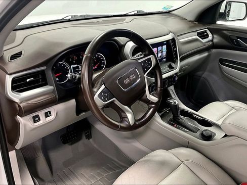 Used 2018 GMC Acadia SLT FWD image 12