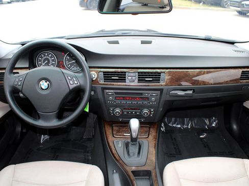 Used 2009 BMW 328i Wagon image 11