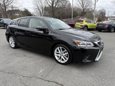 Used 2014 Lexus CT 200h image 4