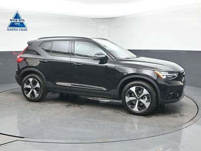 New 2026 Volvo XC40 B5 Plus w/ Protection Package Premier