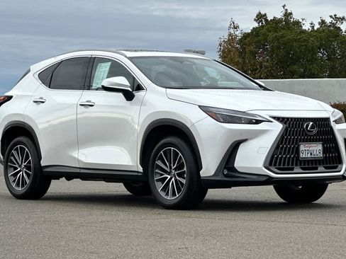 Used 2025 Lexus NX 350h AWD w/ Accessory Package (2T) image 5