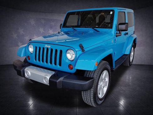 Used 2011 Jeep Wrangler Sahara w/ Trailer Tow Group AWD/4WD image 33