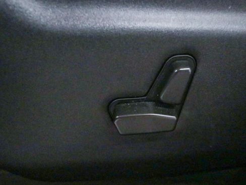 Used 2022 Dodge Durango GT RWD image 14