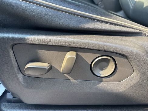 Used 2024 Chevrolet Tahoe Premier image 18