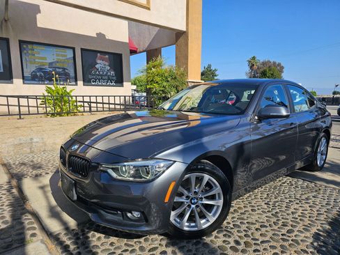 Used 2018 BMW 320i Sedan image 1