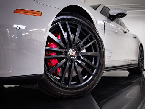 Used 2022 Porsche Panamera GTS AWD/4WD image 12