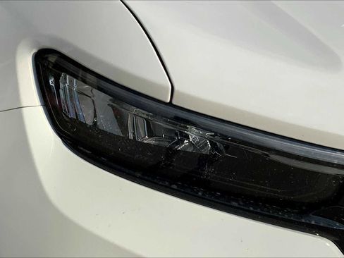 New 2025 Jeep Grand Cherokee Altitude image 13