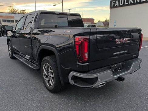 Certified 2023 GMC Sierra 1500 SLT w/ SLT Premium Plus Package AWD/4WD image 7