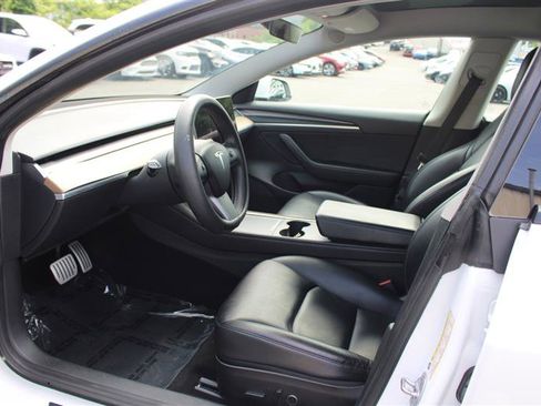 Used 2022 Tesla Model 3 Performance AWD/4WD image 9