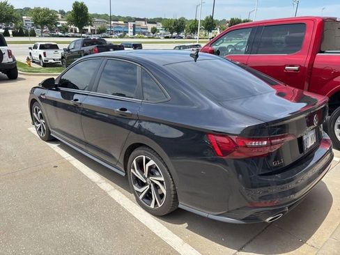 Used 2022 Volkswagen Jetta GLI Autobahn FWD image 19