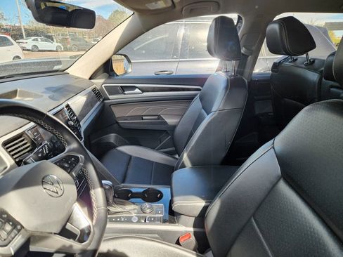 Used 2022 Volkswagen Atlas SE image 8