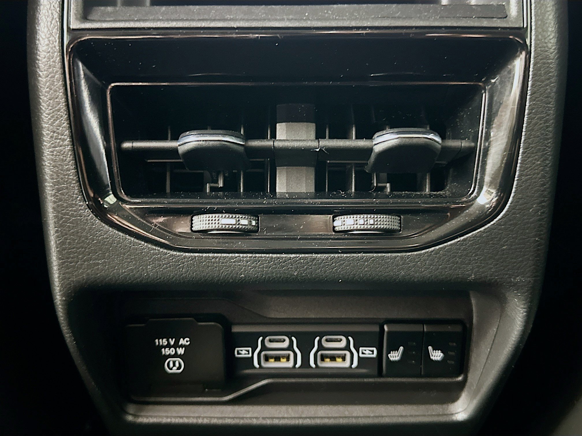 Used 2023 Jeep Grand Cherokee 4WD 4xe image 28