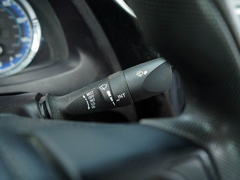 Used 2018 Toyota Corolla LE w/ Carpet Mat Package (TMS) image 28