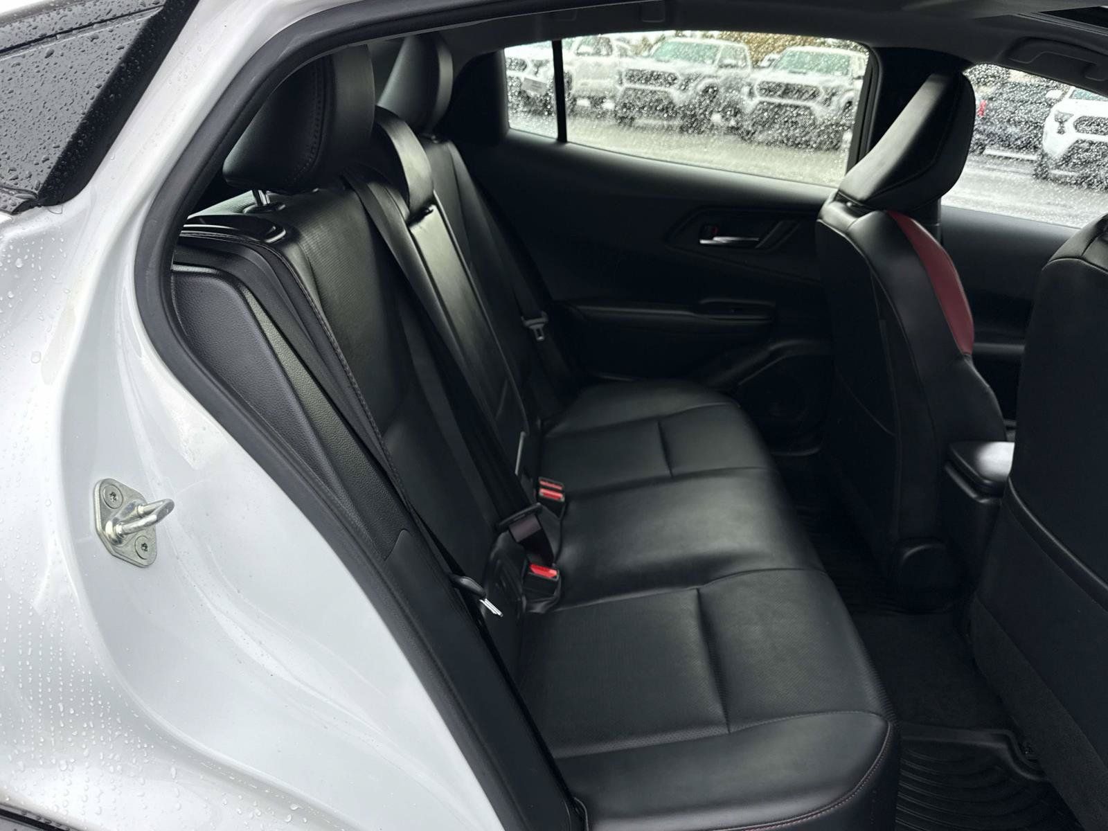 Used 2023 Toyota Prius Prime Premium FWD image 16