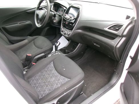 Used 2019 Chevrolet Spark LS image 9