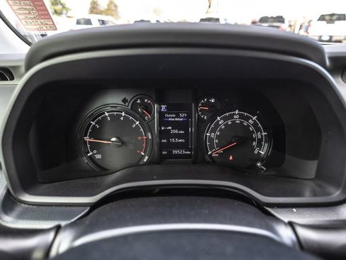 Used 2024 Toyota 4Runner SR5 Premium w/ Moonroof Package AWD/4WD image 12