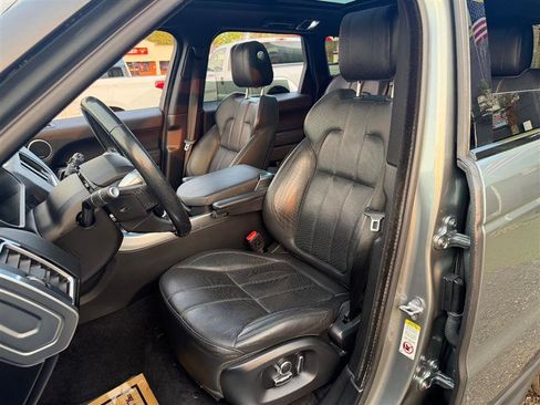 Used 2016 Land Rover Range Rover Sport HSE image 15