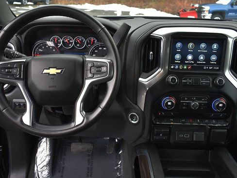 Used 2023 Chevrolet Silverado 2500 LT w/ Z71 Chrome Sport Edition image 12