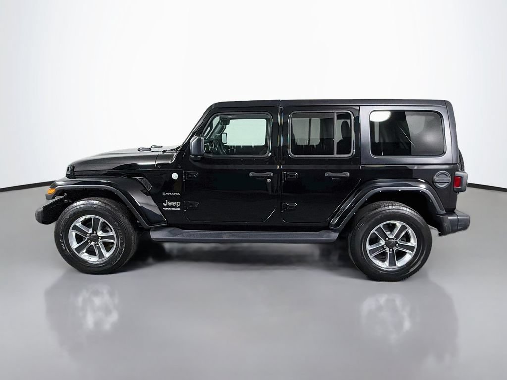 Used 2023 Jeep Wrangler Unlimited Sahara AWD/4WD image 4