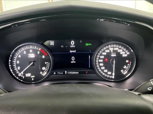 Used 2022 Cadillac XT6 Sport w/ Technology Package AWD/4WD image 13