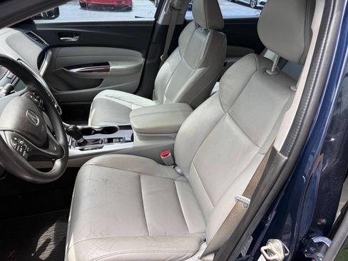 Used 2015 Acura TLX w/ Technology Package FWD image 7