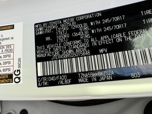 Certified 2025 Toyota 4Runner SR5 image 16