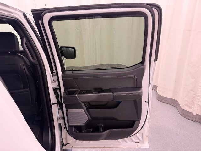 Used 2024 Ford F150 Lariat AWD/4WD image 18