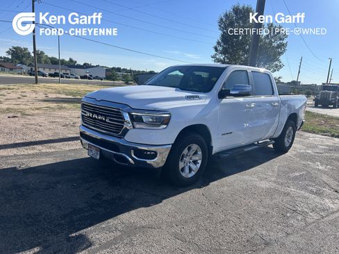 Used 2024 RAM 1500 Laramie AWD/4WD image 1