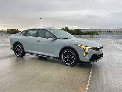 New 2025 Kia K4 GT-Line