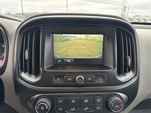 Used 2018 Chevrolet Colorado W/T image 24