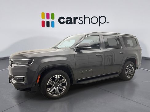 Used 2024 Jeep Wagoneer Series II w/ Flexible Seating Group AWD/4WD image 1