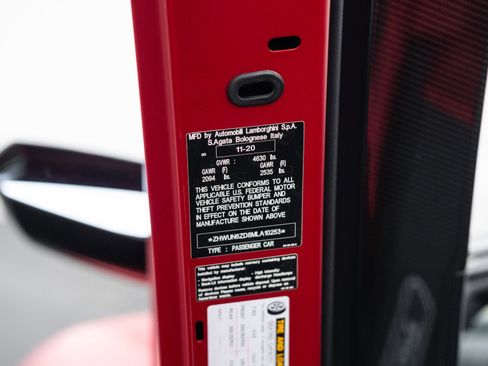 Used 2021 Lamborghini Aventador SVJ AWD/4WD image 73
