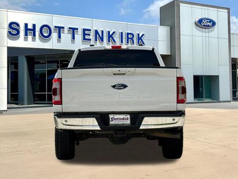 Used 2022 Ford F150 Lariat w/ Trailer Tow Package image 8