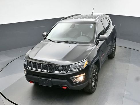 Used 2020 Jeep Compass Trailhawk image 38