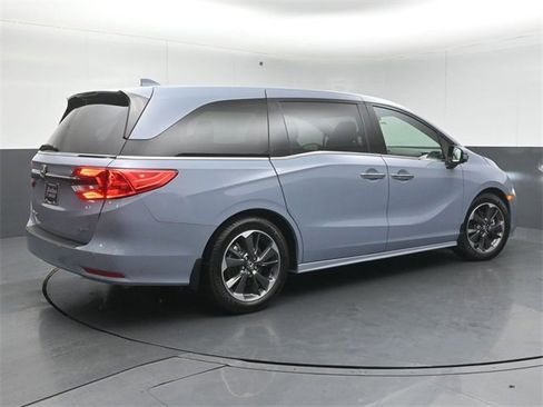 Used 2023 Honda Odyssey Elite image 7