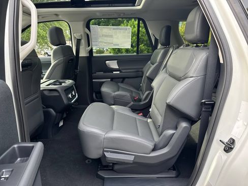 New 2026 Ford Expedition Max Active RWD image 30